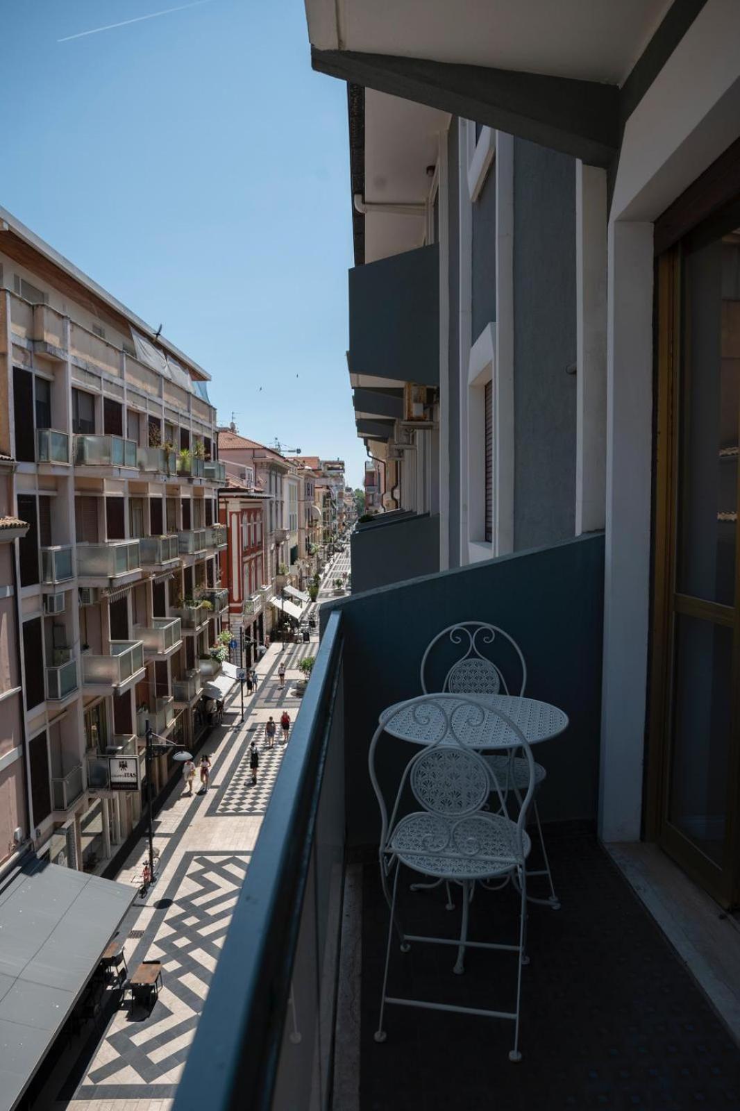 Milu Luxury Apartment Pescara Eksteriør billede
